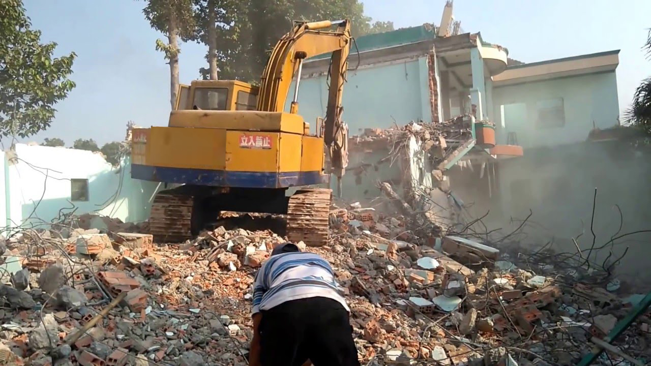 Phá dỡ công trình cũ, nhà cũ giá rẻ chuyên nghiệp tại Hà Nội